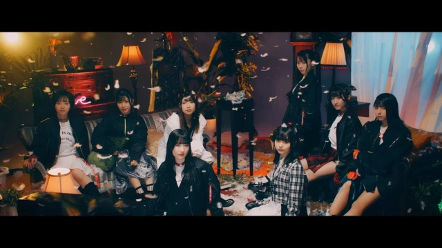 Bokura ga Oroka da nante Dare ga Itta (僕らが愚かだなんて誰が言った)